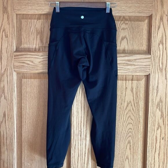 YOGALICIOUS Side Pocket Legging - Picture 9 of 10